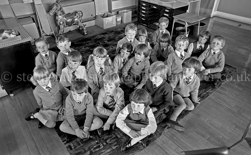 Auchenback Primary One's 1977.