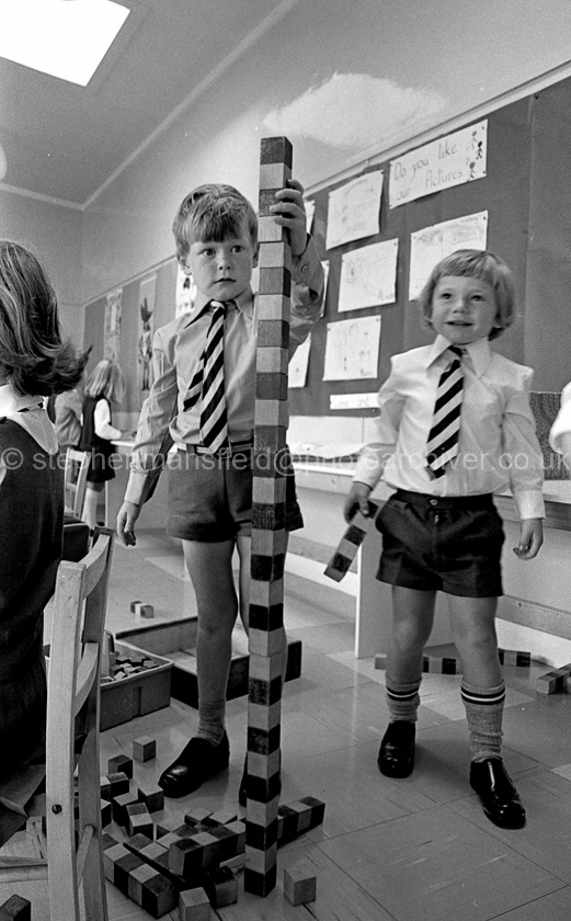 Cross Arthurlie Primary One's 1975.