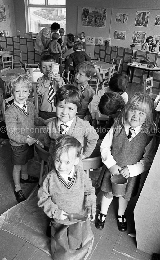 Cross Arthurlie Primary One's 1975.
