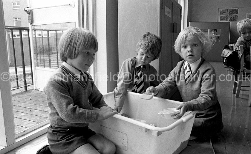 Cross Arthurlie Primary One's 1975.