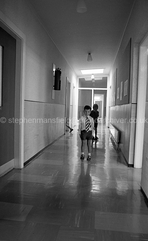 Cross Arthurlie Primary One's 1975.