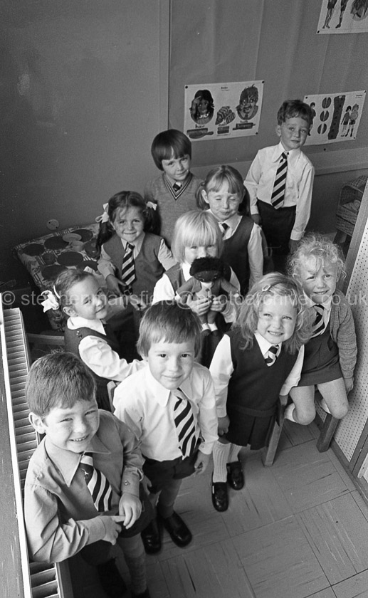 Cross Arthurlie Primary One's 1975.