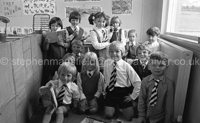 Cross Arthurlie Primary One's 1975.