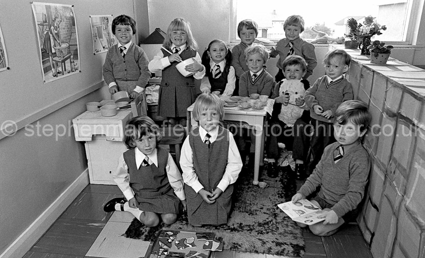 Cross Arthurlie Primary One's 1975.