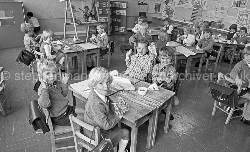 Cross Arthurlie Primary One's 1975.