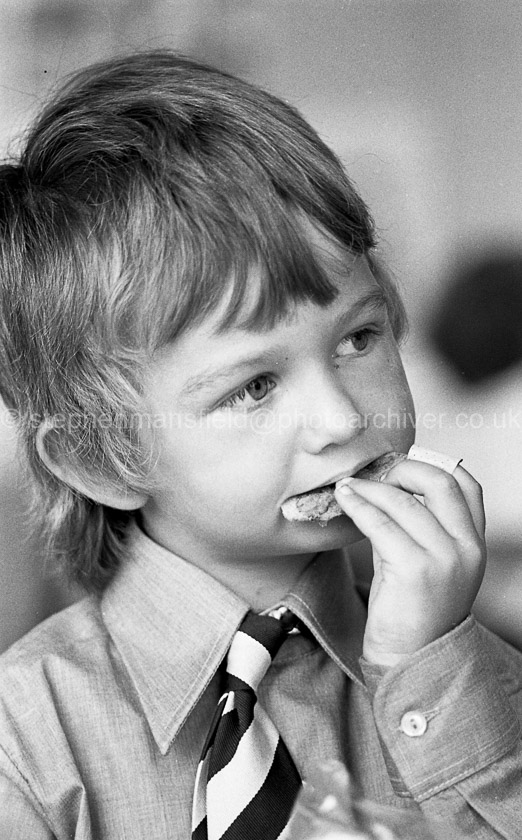 Cross Arthurlie Primary One's 1975.