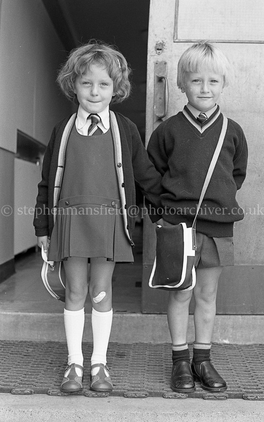 Auchenback Primary One's 1976.