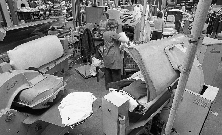 Barrhead's Fereneze Laundry 1978.