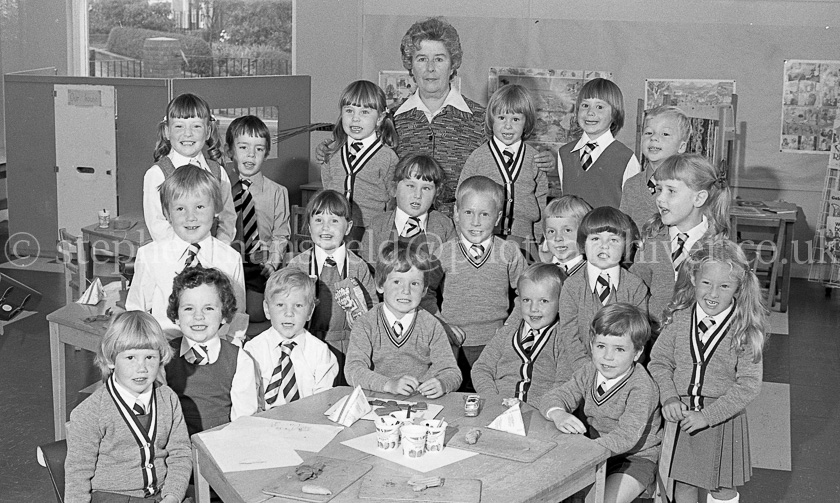 Cross Arthurlie Primary One's 1981.