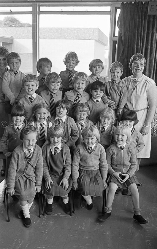 Neilston Primary One's 1981.