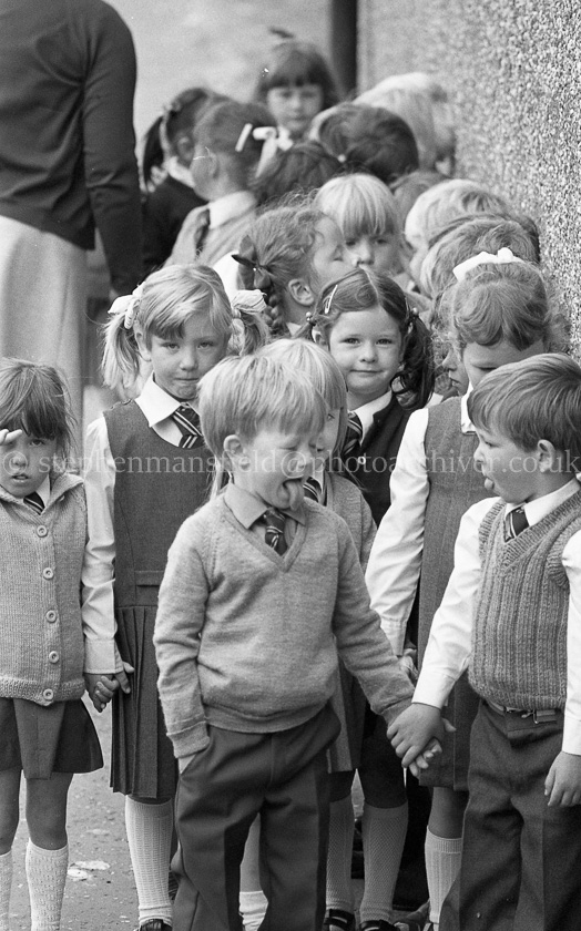 Auchenback Primary One's 1981.
