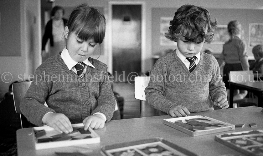 Auchenback Primary One's 1981.