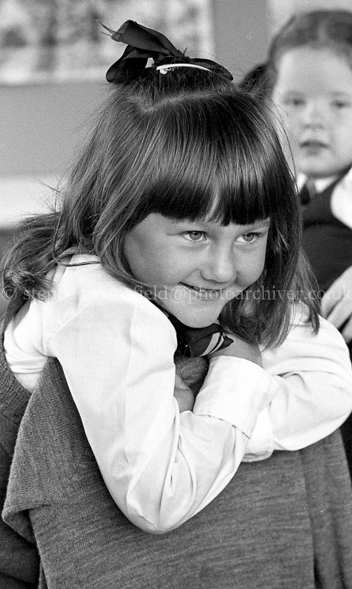 Auchenback Primary One's 1981.