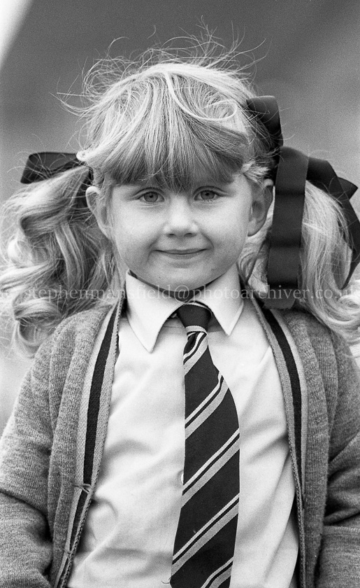 Auchenback Primary One's 1981.