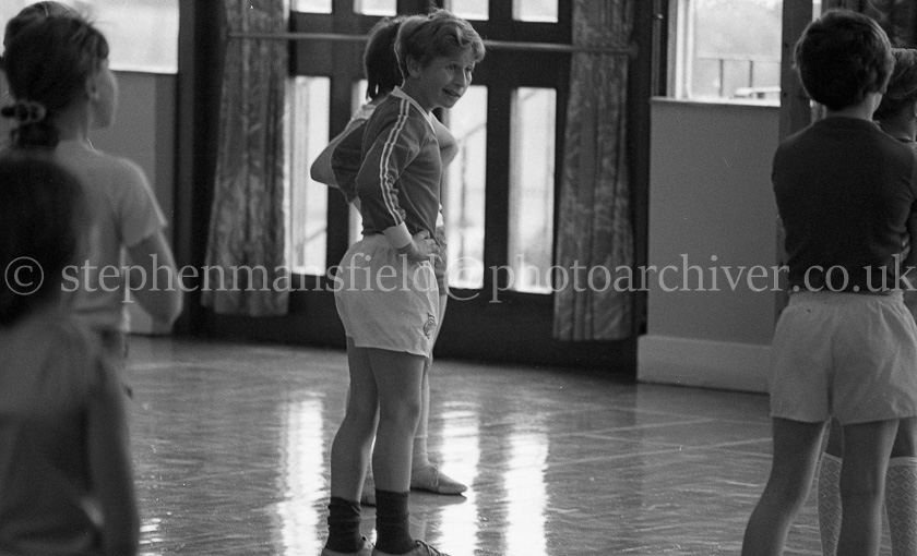 Auchenback Primary One's 1981.