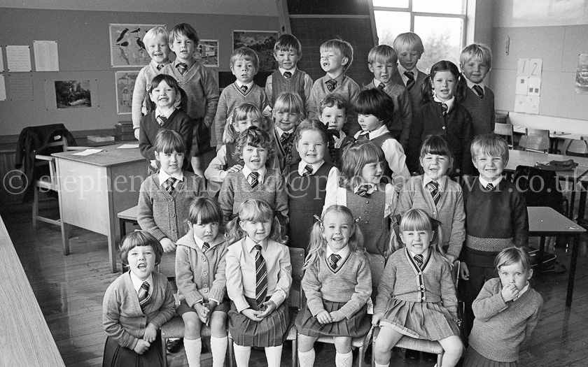 Auchenback Primary One's 1981.