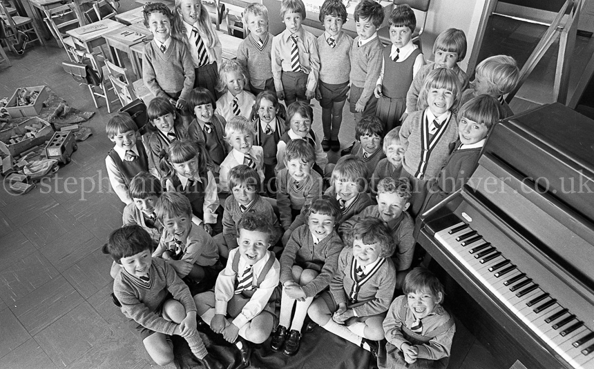 Cross Arthurlie Primary One's 1977.