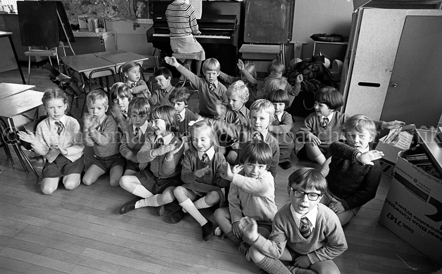 Uplawmoor Primary One's 1977.