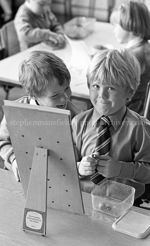 Cross Arthurlie Primary One's 1982.