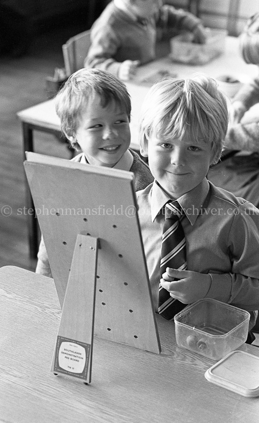 Cross Arthurlie Primary One's 1982.