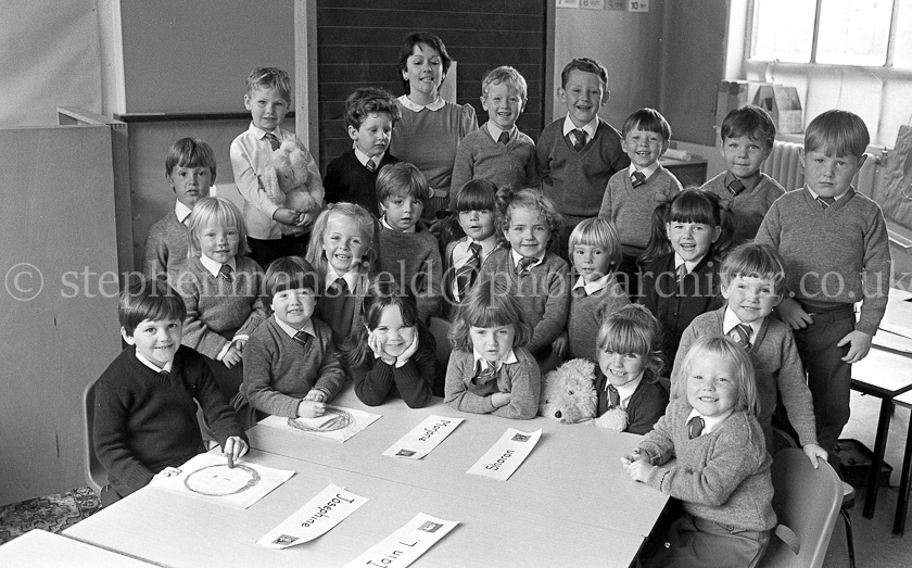Carlibar Primary One's 1983.