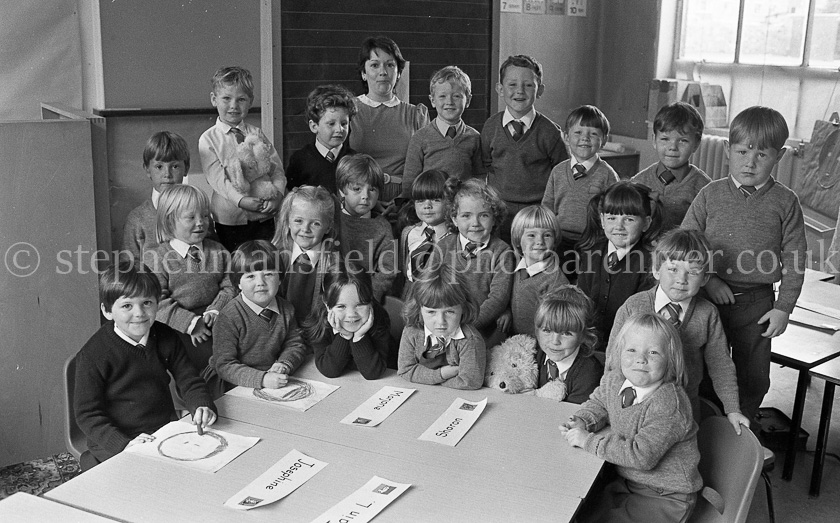 Carlibar Primary One's 1983.