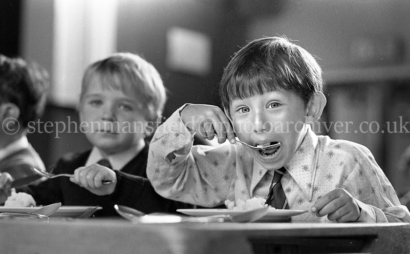 Carlibar Primary One's 1983.