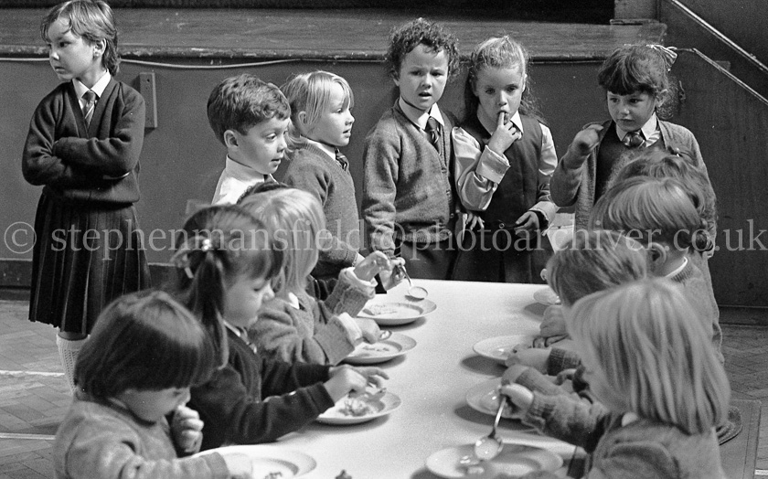 Carlibar Primary One's 1983.