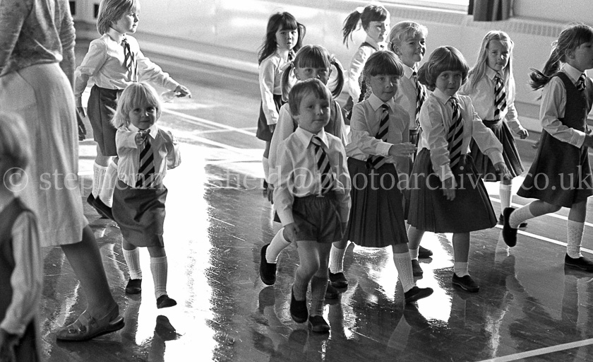 Cross Arthurlie Primary One's 1983.