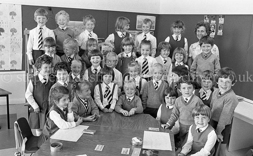 Cross Arthurlie Primary One's 1983.