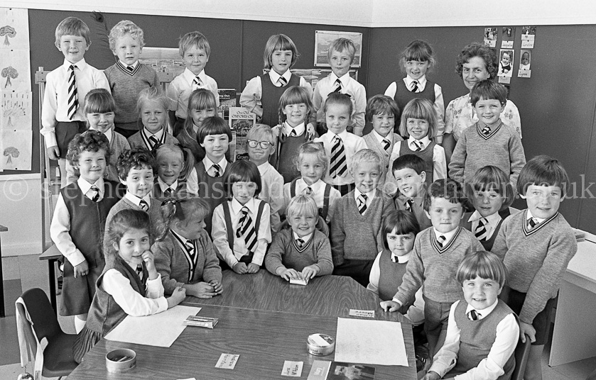 Cross Arthurlie Primary One's 1983.