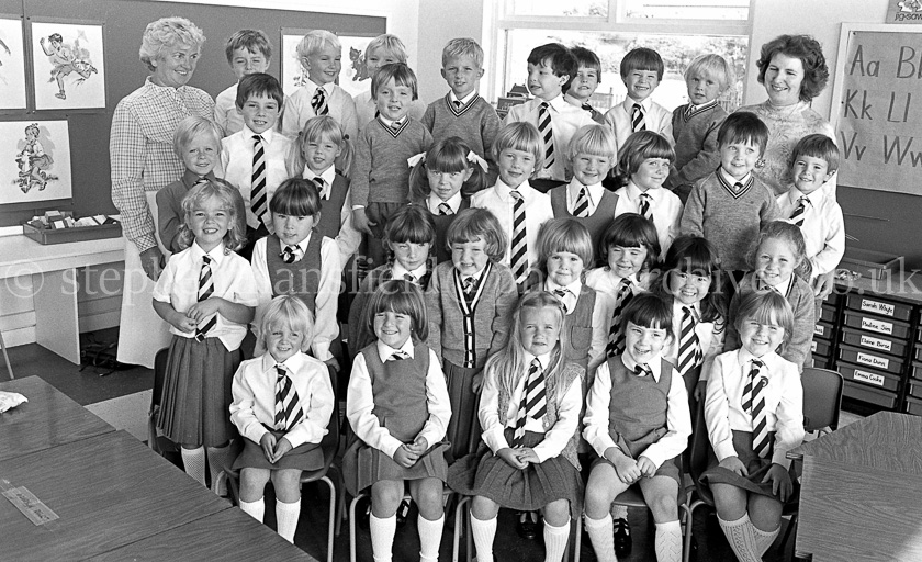 Cross Arthurlie Primary One's 1983.