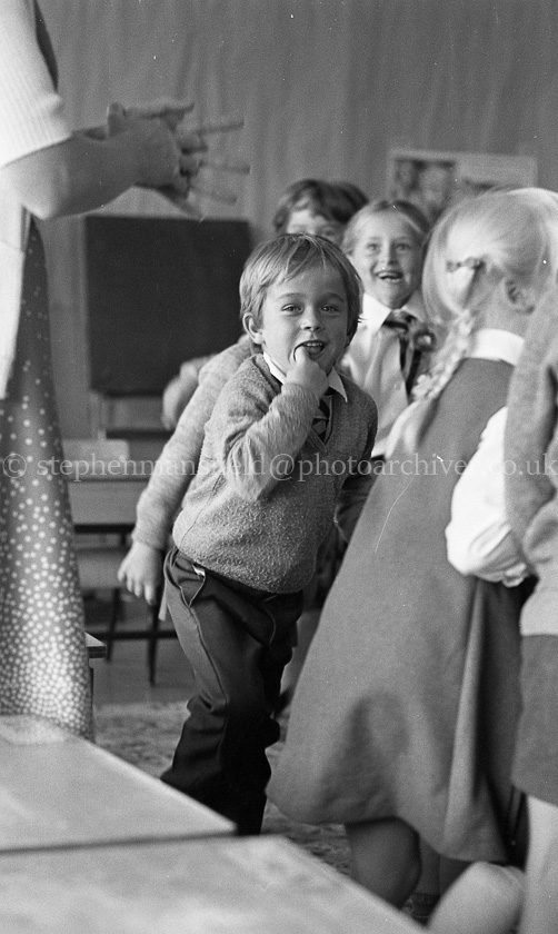 Neilston Primary One's 1983.