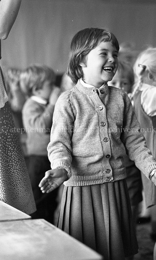 Neilston Primary One's 1983.