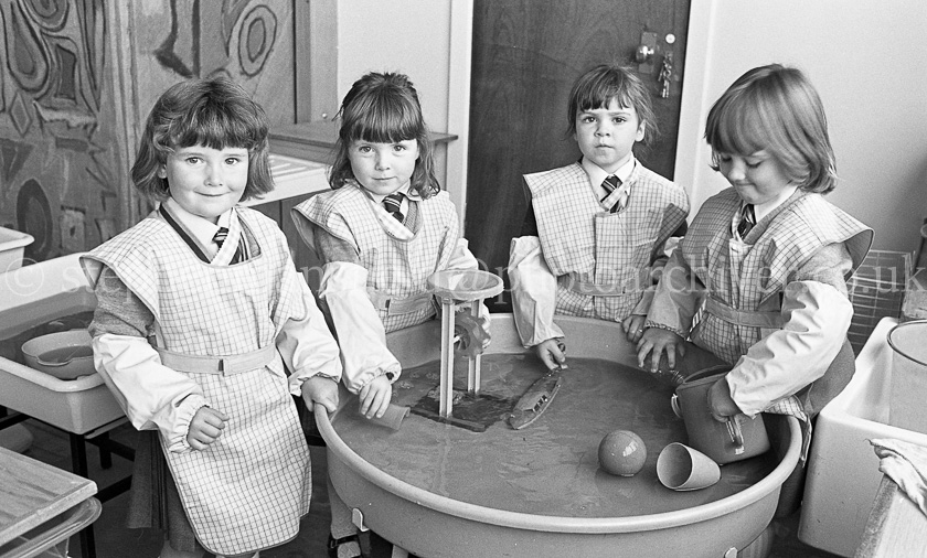 Auchenback Primary One's 1983.