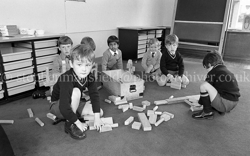 St. Mark's Primary One's 1975.
