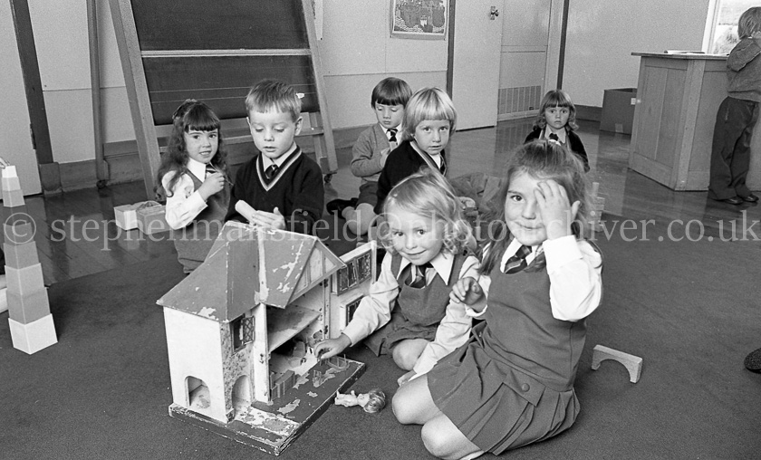 St. Mark's Primary One's 1975.