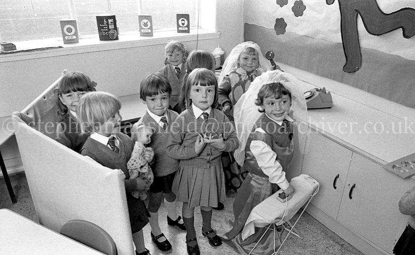 Carlibar Primary One's 1975.
