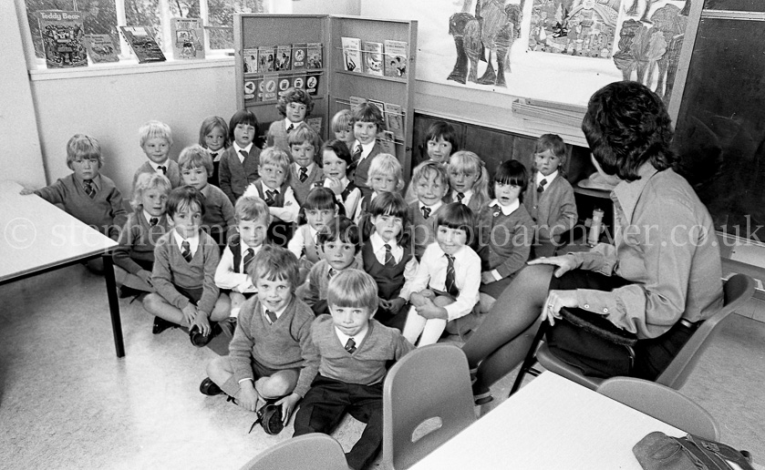 Carlibar Primary One's 1975.