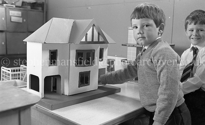 Auchenback Primary 1984.