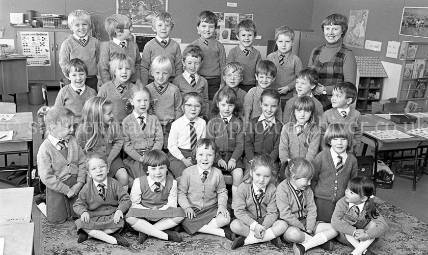 Neilston Primary One's 1984.