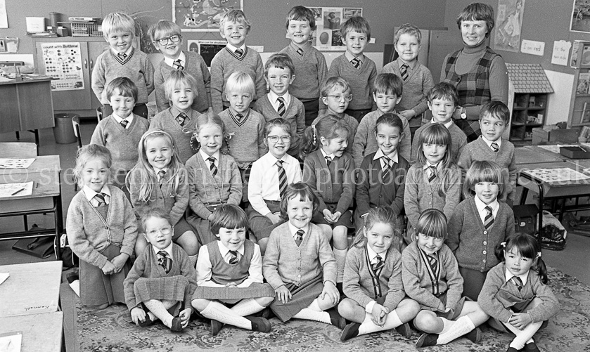 Neilston Primary One's 1984.