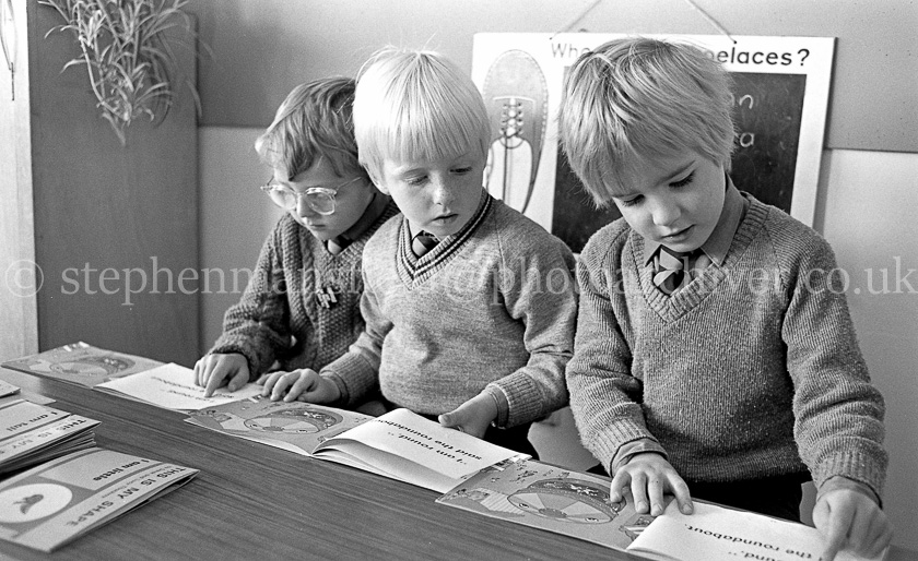 Neilston Primary One's 1984.