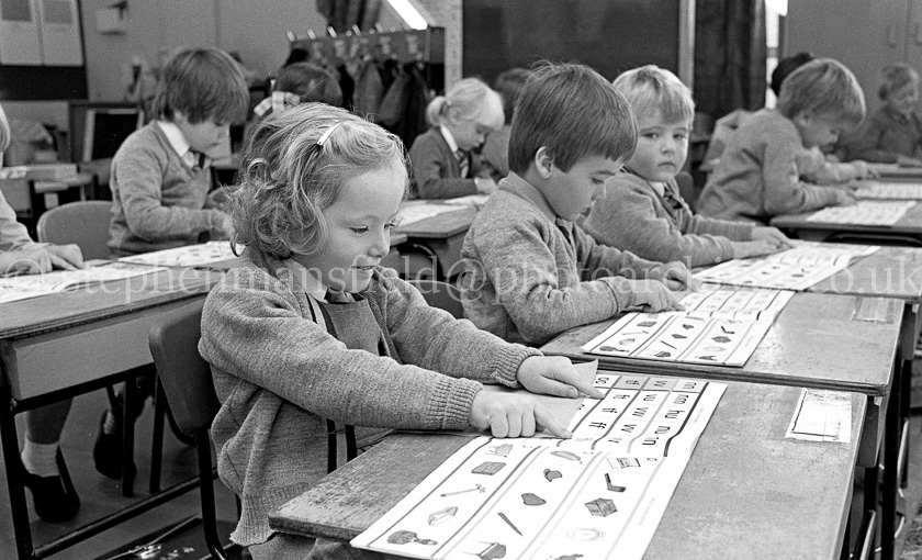 Neilston Primary One's 1984.