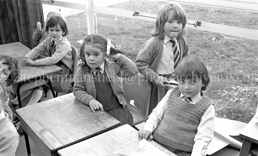 Neilston Primary One's 1984.