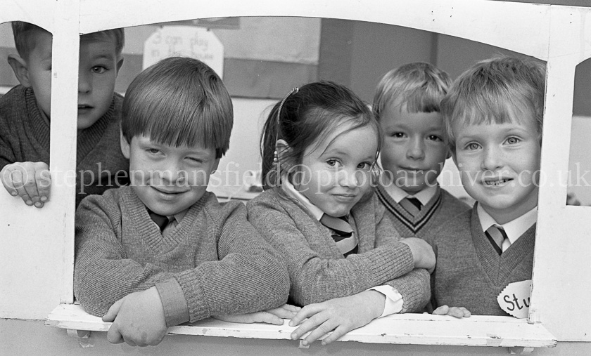  Neilston Primary One's 1985.