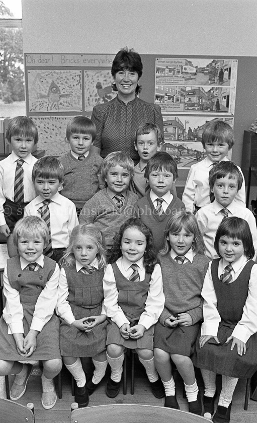  Uplawmoor Primary One's 1985.