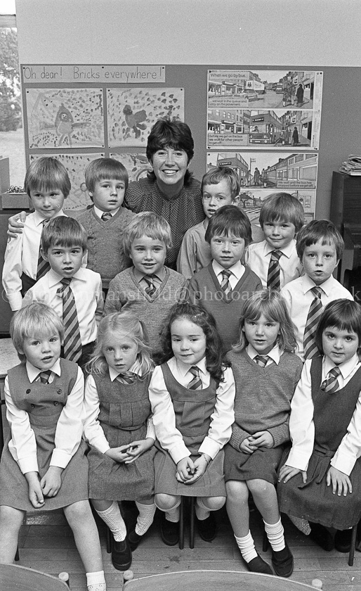  Uplawmoor Primary One's 1985.