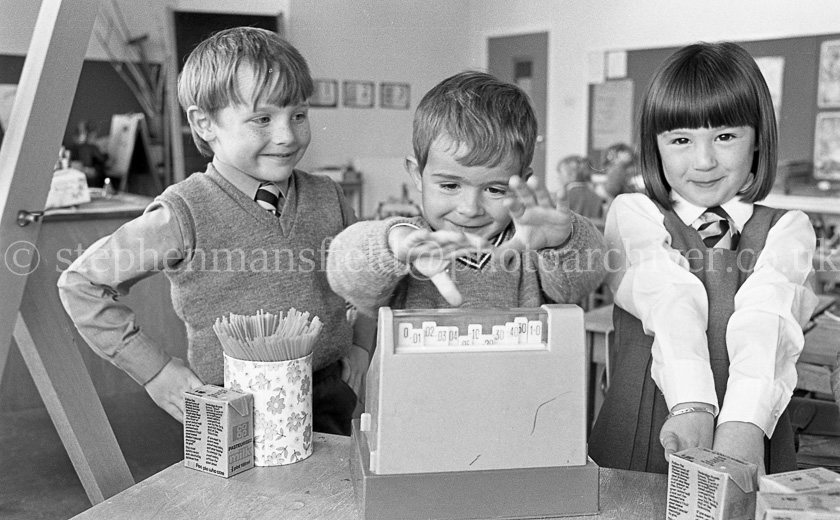  Cross Arthurlie Primary One's 1985.