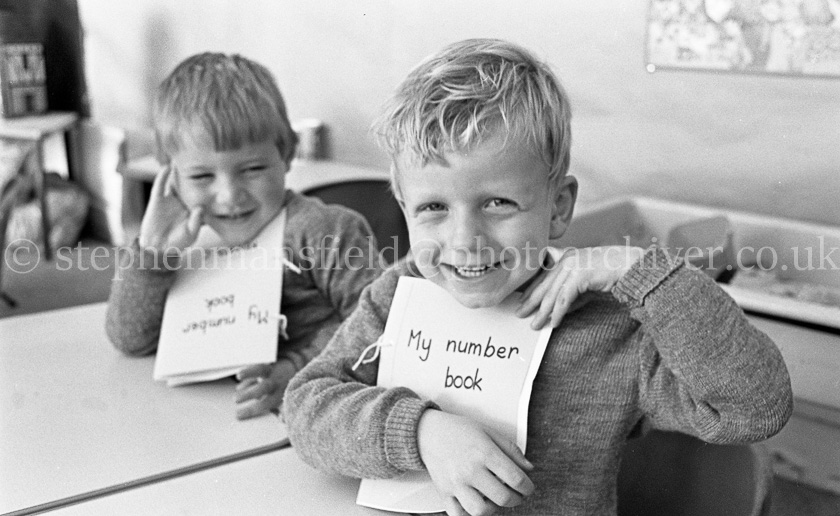 Carlibar Primary One's 1985.